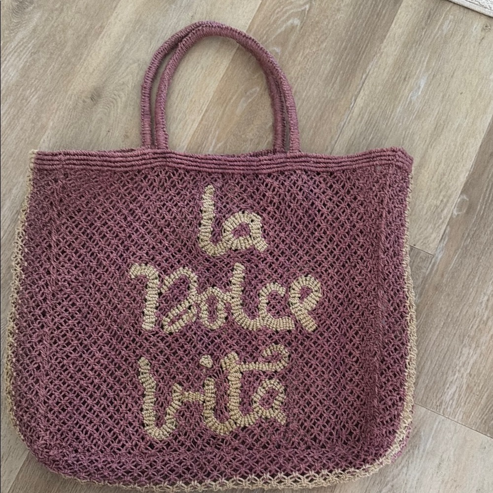 NWOT The Jacksons La Dolce Vita tote bag in lilac.